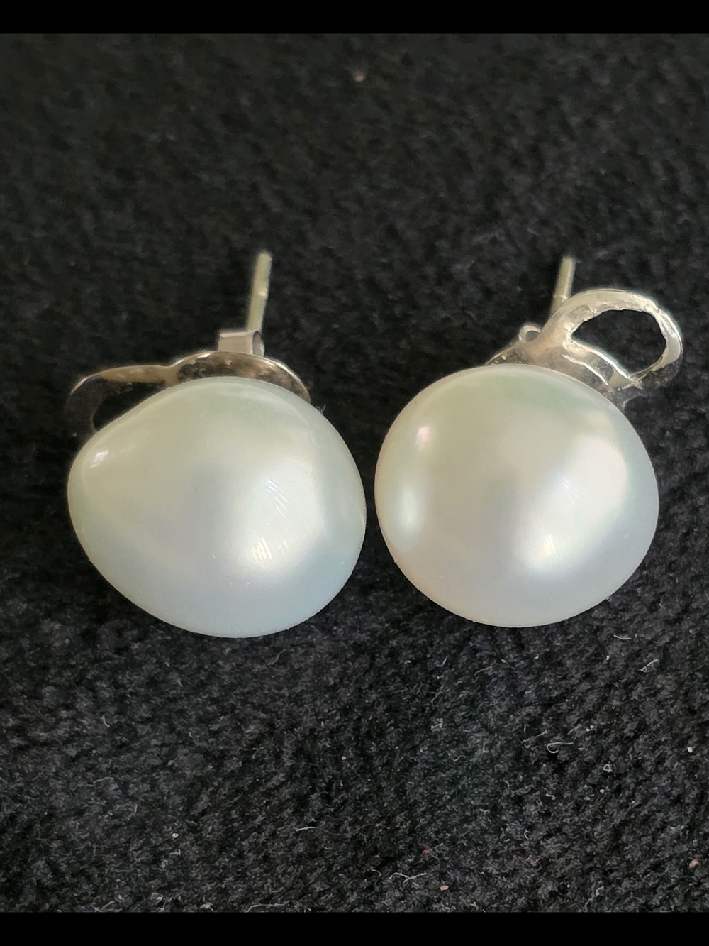 Vintage 14K White Gold 15mm Mabé Pearl Stud Earrings